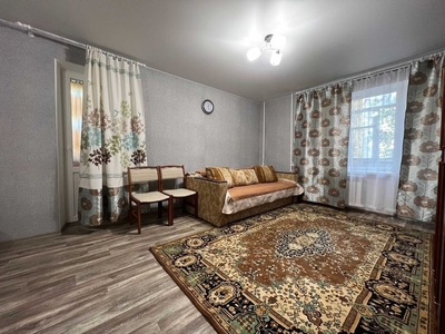 Сдается однокомнатная квартира на Березинской, улица Терещенковская