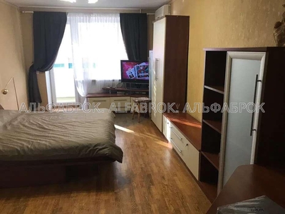 1 кімнатна квартира в Києві