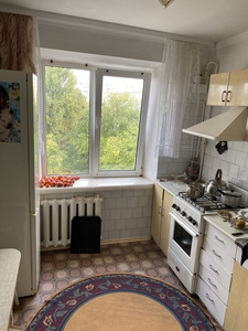 Трьох кімнатна квартира по Володимирській