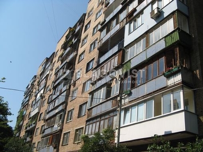 Трехкомнатная квартира ул. Липкивского Василия (Урицкого) 37 в Киеве R-51747 | Благовест