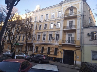 Сдам комнату в самом центре Одессы мало соседей Дворянский дом