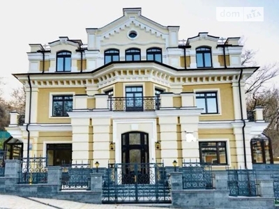 Продаж 2 поверхового будинку з ділянкою на 4 сотки, 480 кв. м, 6 кімнат, на вул. Гончарна