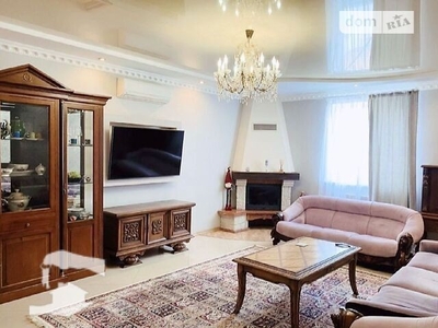 Продаж 2 поверхового будинку з ділянкою на 7 соток, 300 кв. м, 5 кімнат, на вул. 55-а Садова
