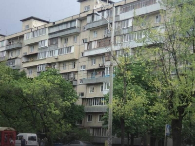 квартира Киев-64 м2