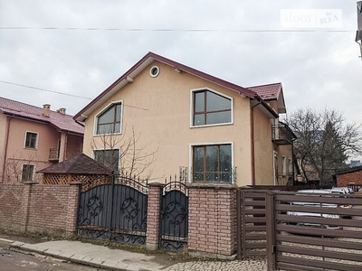 Продаж частини будинку на вул. Кобилянської, 4 кімнати