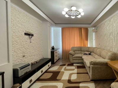 Продажа 2-х комнатная квартира в центре Славянске.