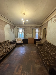 Продажа 2-комнатной квартиры 65 м², Базарная ул., 50