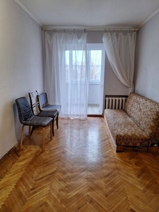 Здається двох кімнатна квартира на вулиці Полєтаєва