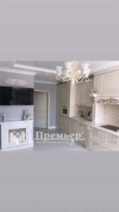 Продажа 2-комнатной квартиры 72 м², Средняя ул.