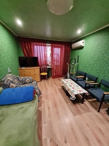 Продажа 1-комнатной квартиры 30 м², Леси Украинки, 12