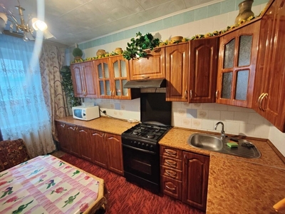 2-кімнатна квартира Седова р-н Миру Кривалівка