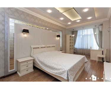 Купить 3-комнатную квартиру ул. Драгомирова 20, в Киеве на вторичном рынке за 370 000$ на Address.ua ID57426117