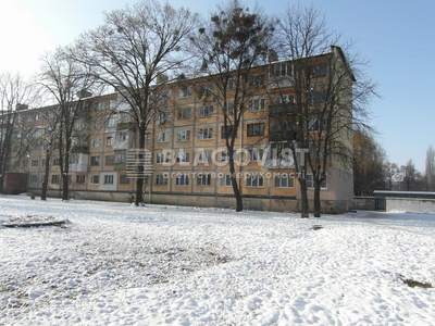 Двухкомнатная квартира долгосрочно ул. Салютная 21 в Киеве R-54401 | Благовест