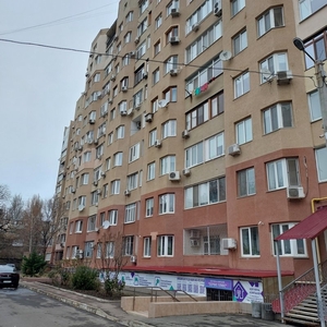 Одесса, Зоопарковая улица 1, продажа трёхкомнатной квартиры, район Приморский...