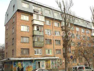 Трехкомнатная квартира долгосрочно ул. Стельмаха Михаила 6 в Киеве R-57539