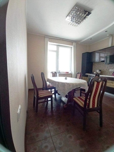 квартира Приморский-118 м2