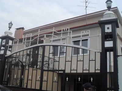 дом Суворовский-210 м2