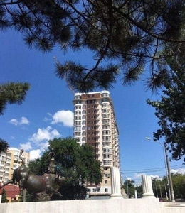квартира Киевский-70 м2