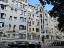 Четырехкомнатная квартира ул. Нижний Вал 41 в Киеве F-44944