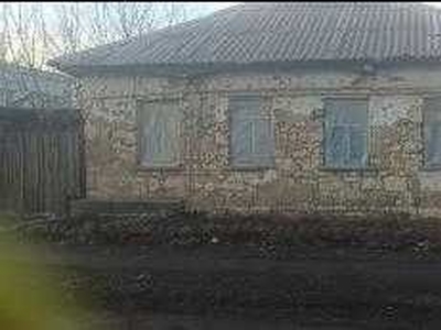 Продам пол дома в Жовтневом районе Луганска Вергунский Разъезд