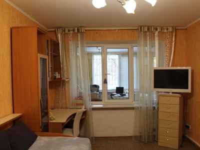 Продам уютную 2-комнатную квартиру на Черемушках, ул. Филатова,