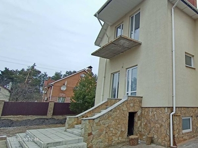 Продам якісний будинок. 240м2. 4км від Києва