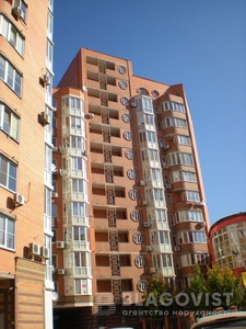 Продажа квартиры ул. Осенняя 33 в Киеве