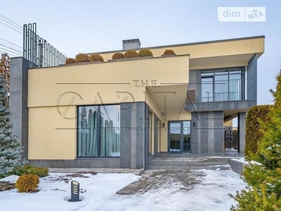 Продаж 2 поверхового будинку з ділянкою на 10 соток, 200 кв. м, 3 кімнати, на Иванковичи 1