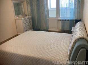 квартира Киев-78 м2