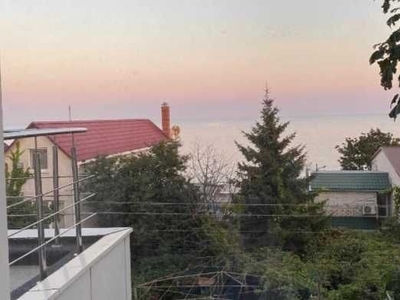 Продам дом в Совиньоне - 1. С видом на море.