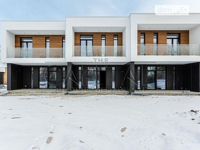 Продаж 2 поверхового будинку з ділянкою на 5 соток, 119 кв. м, 3 кімнати, на вул. Садова