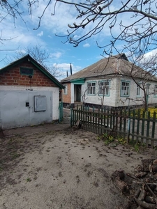 Продам дом в пгт Донец (Червоный Донец), ул. Прилужная