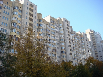 Четырехкомнатная квартира ул. Отдыха 10 в Киеве P-31086