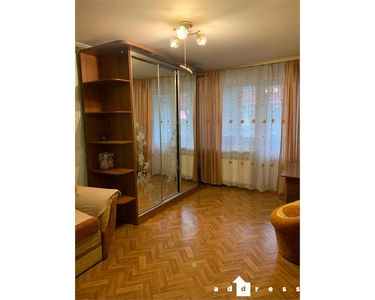 Снять 2-комнатную квартиру ул. Лятошинского 14А, в Киеве на вторичном рынке за 317$ на Address.ua ID57394692