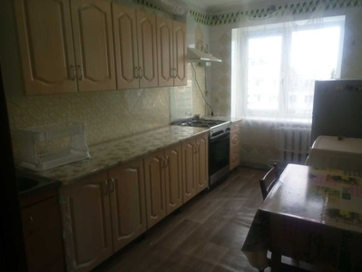 Сдам свою 3-х комнатную на Таирово (Маршала Жукова) с новой кухней