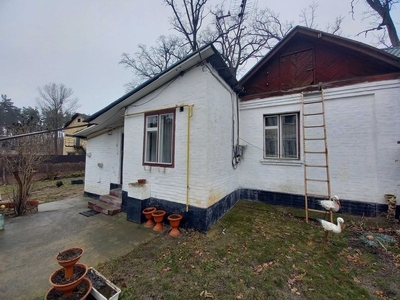 Довгострокова оренда частини будинку від посередника на вул. Києво-Мироцька
