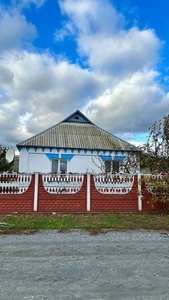 Продам будинок в селі Озерная