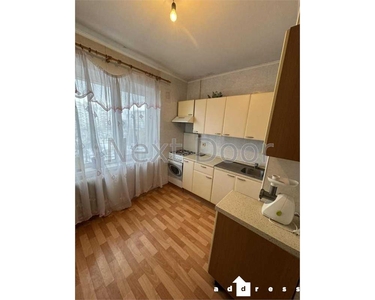 Купить 1-комнатную квартиру Приозерная 10Г, в Киеве на вторичном рынке за 46 600$ на Address.ua ID57412142