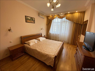 долгосрочная аренда 3-к квартира Киев, Печерский, 1200 $/мес.