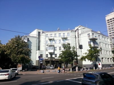 Двухкомнатная квартира ул. Грушевского Михаила 28/2 в Киеве D-39289