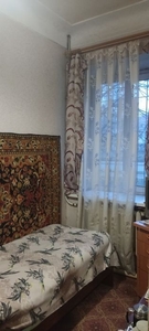 Продам уютную 2 х ком квартиру на Универсальной, район Карунов.