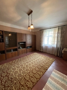 2-кімнатна квартира в будинку по вул. Київській
