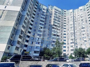 Трехкомнатная квартира долгосрочно Науки просп. 54б в Киеве R-55483
