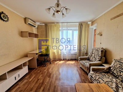 Продажа 2-комнатной квартиры 49 м², Неделина ул.
