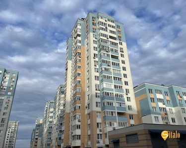 Продажа 2-комнатной квартиры 72 м², Сергея Данченко ул., 30