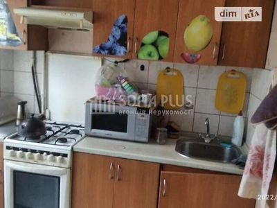 Продаж 3к квартири 62 кв. м на вул. Березняківська 26