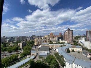 Продажа квартиры ул. Коновальца Евгения (Щорса) в Киеве