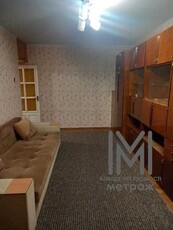 Продам 2х комнатную квартиру на Одесской!(код 82011)