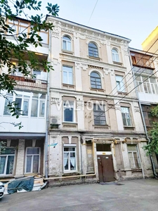 2 комнатная квартира-офис, Подол, ул. Межигорская, 32 царский дом.