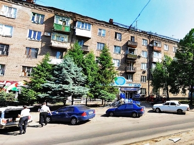 Сдается 3 к. квартира в центре Соцгорода